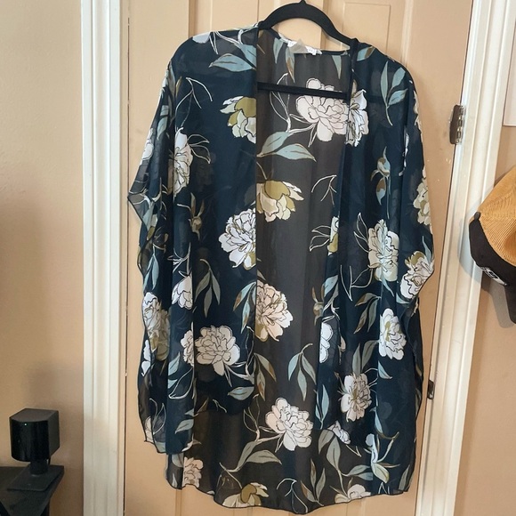 EMORY PARK Blue Floral Open Front Kimono Top Size Large Sheer Short Sleeve - Picture 4 of 6